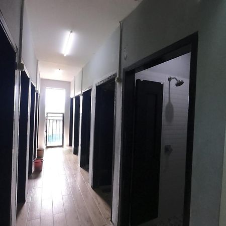 Innbox Hostel Sorong Ngoại thất bức ảnh