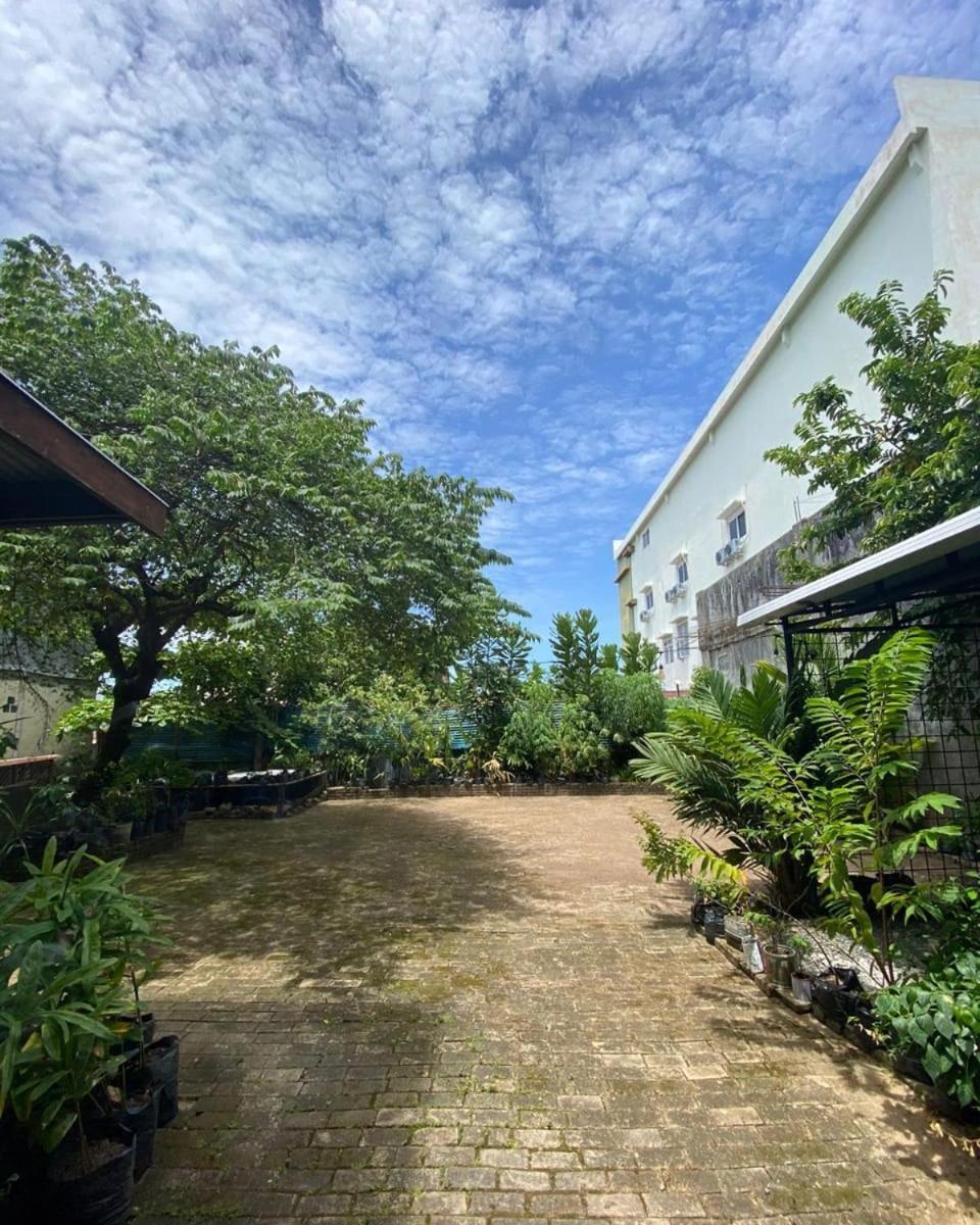 Innbox Hostel Sorong Ngoại thất bức ảnh