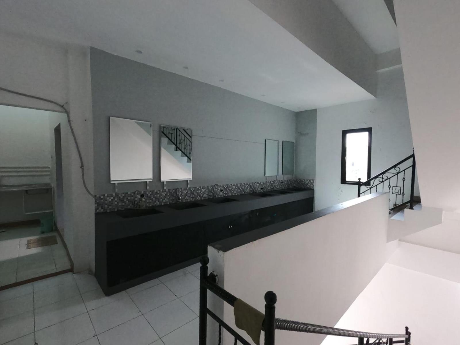 Innbox Hostel Sorong Ngoại thất bức ảnh